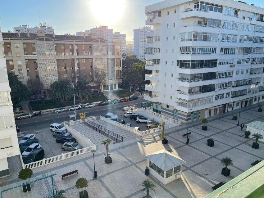 Precioso Apartamento A 5 Minutos Andando De La Playa Málaga Dış mekan fotoğraf